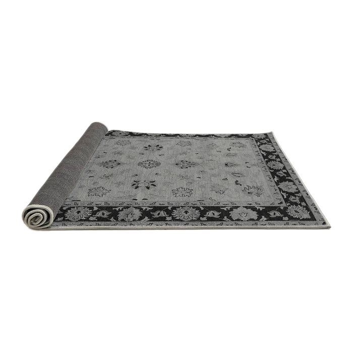 Sideview of Oriental Gray Traditional Rug, urb811gry