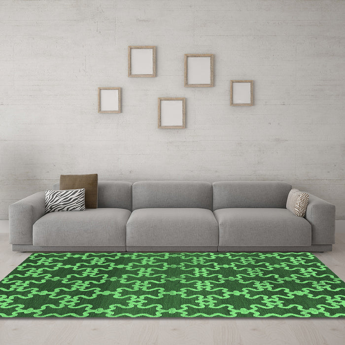 Machine Washable Oriental Emerald Green Industrial Area Rugs in a Living Room,, wshurb815emgrn