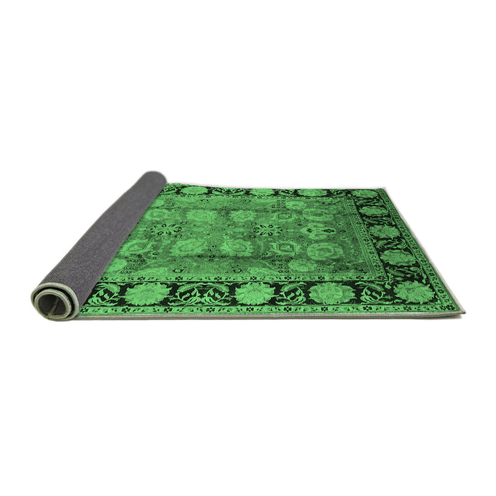 Sideview of Oriental Emerald Green Traditional Rug, urb819emgrn