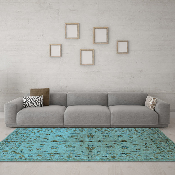 Machine Washable Oriental Light Blue Industrial Rug in a Living Room, wshurb835lblu
