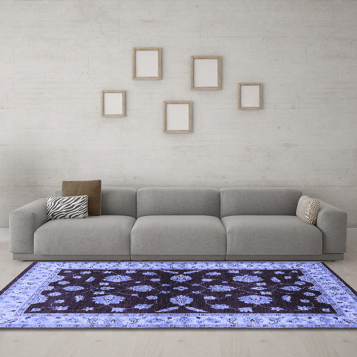 Machine Washable Oriental Blue Industrial Rug in a Living Room, wshurb838blu
