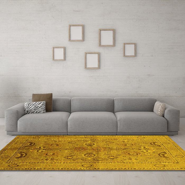 Machine Washable Oriental Yellow Industrial Rug in a Living Room, wshurb839yw
