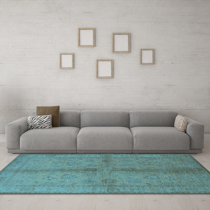 Machine Washable Oriental Light Blue Industrial Rug in a Living Room, wshurb843lblu