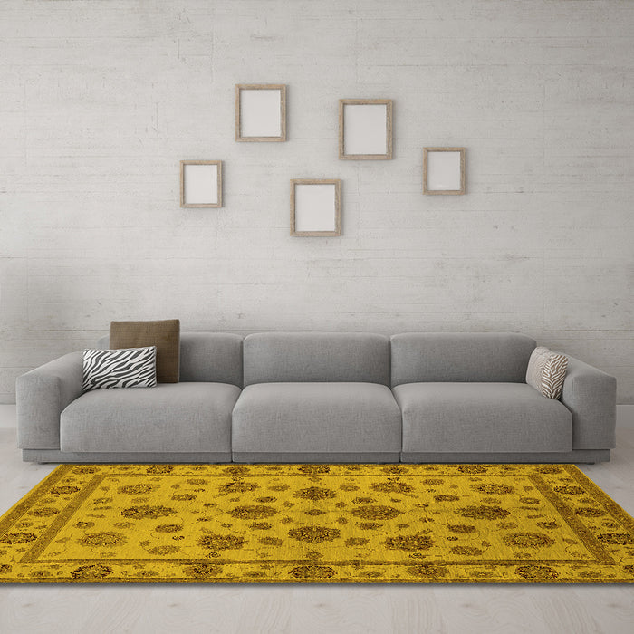 Machine Washable Oriental Yellow Industrial Rug in a Living Room, wshurb844yw