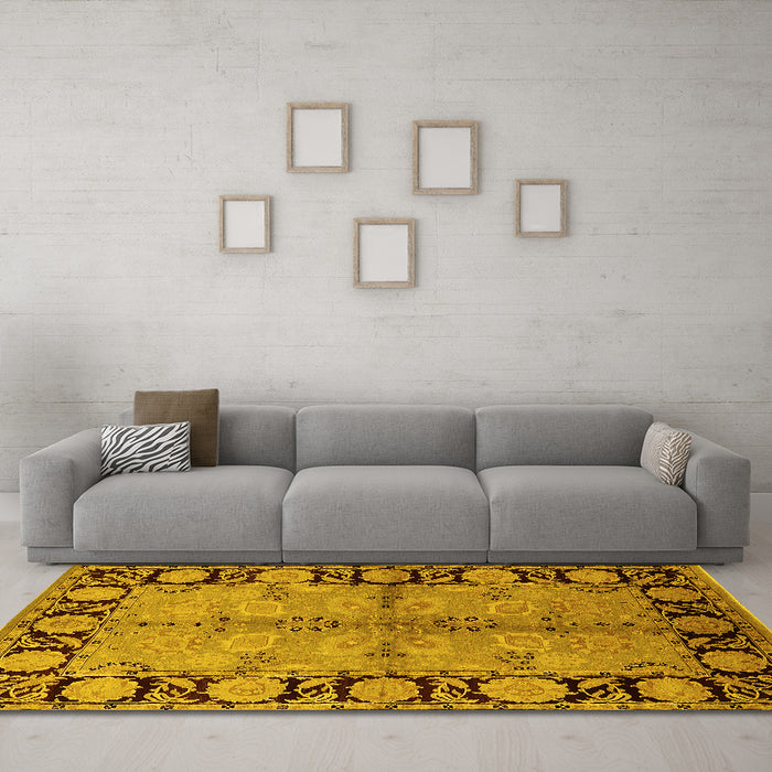 Machine Washable Oriental Yellow Industrial Rug in a Living Room, wshurb845yw