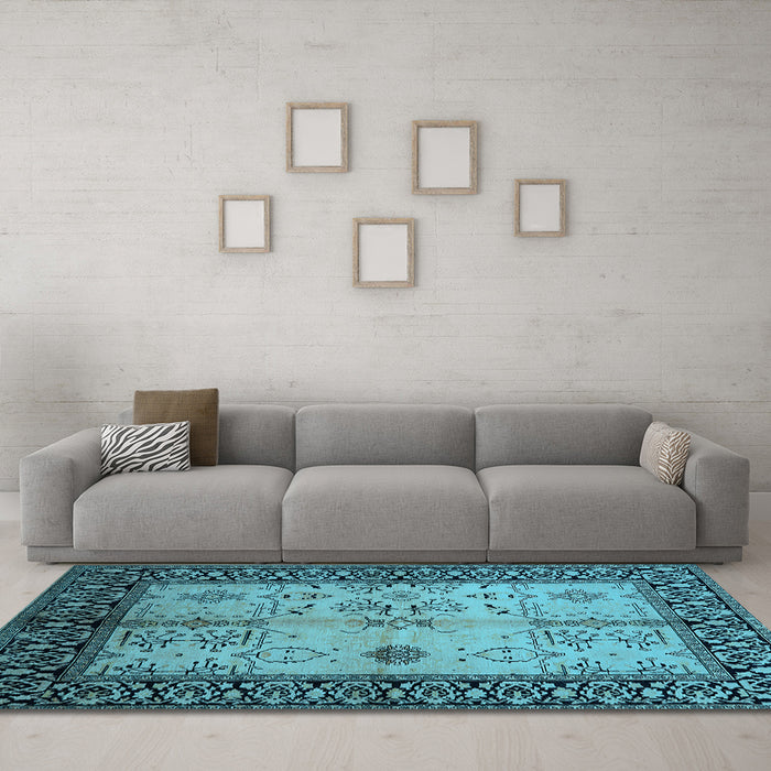 Machine Washable Oriental Light Blue Industrial Rug in a Living Room, wshurb847lblu