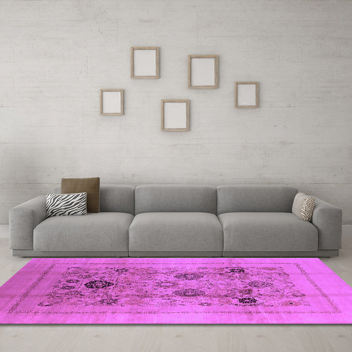 Machine Washable Oriental Purple Industrial Area Rugs in a Living Room, wshurb855pur