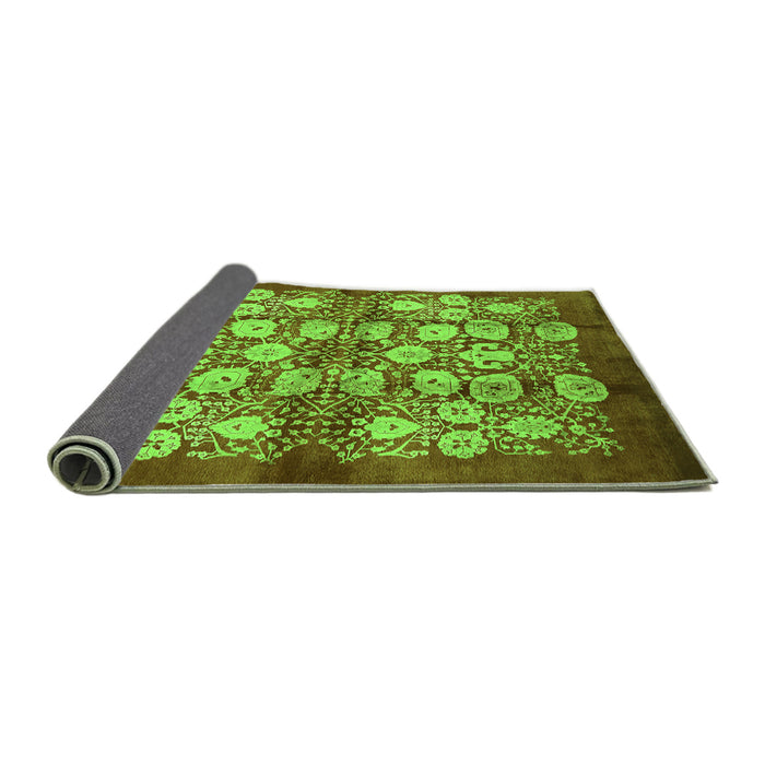 Sideview of Oriental Green Industrial Rug, urb858grn