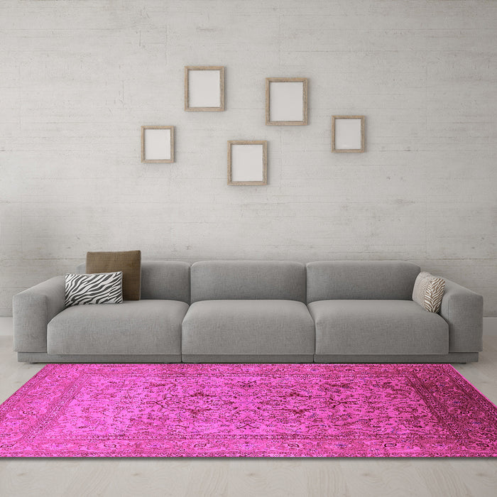 Machine Washable Oriental Pink Traditional Rug in a Living Room, wshurb866pnk