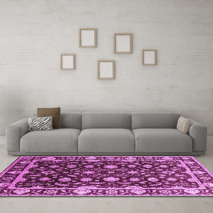 Machine Washable Oriental Purple Traditional Area Rugs in a Living Room, wshurb868pur