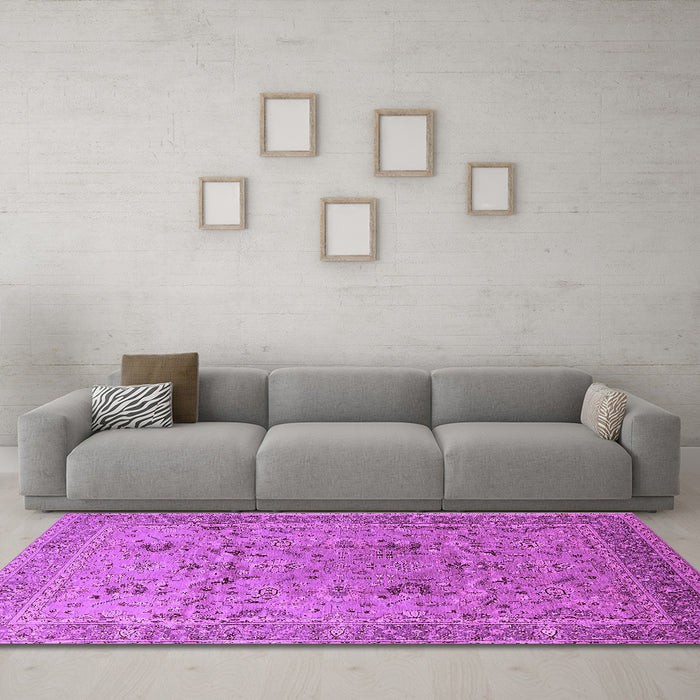 Machine Washable Oriental Purple Traditional Area Rugs in a Living Room, wshurb870pur