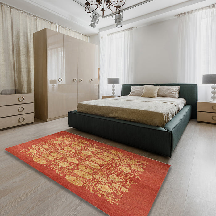 Mid-Century Modern Orange Oriental Rug in a Bedroom, urb875