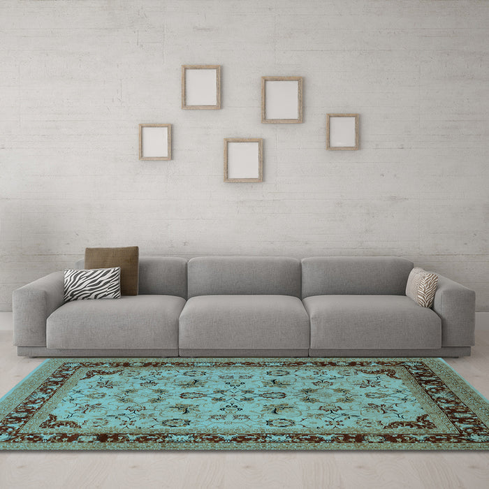 Machine Washable Oriental Light Blue Traditional Rug in a Living Room, wshurb882lblu
