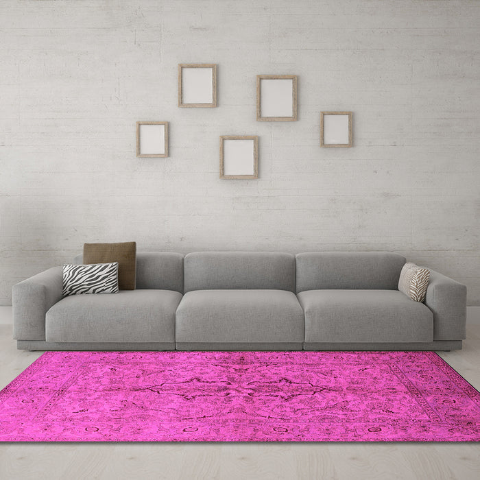 Machine Washable Oriental Pink Traditional Rug in a Living Room, wshurb887pnk