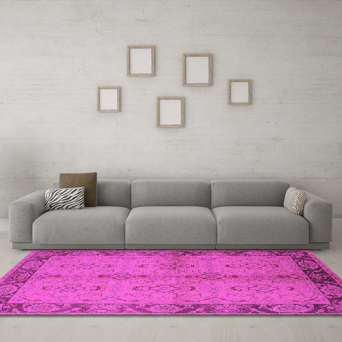Machine Washable Oriental Pink Traditional Rug in a Living Room, wshurb892pnk