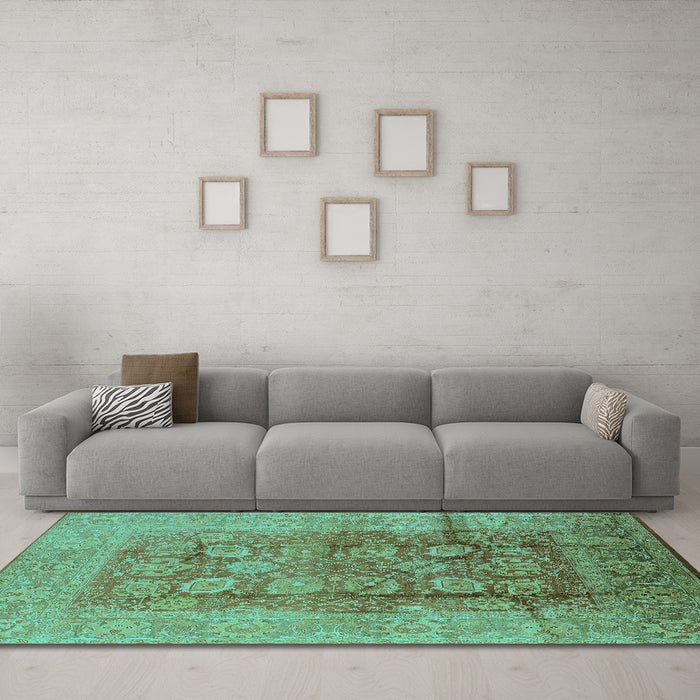 Machine Washable Oriental Turquoise Traditional Area Rugs in a Living Room,, wshurb893turq
