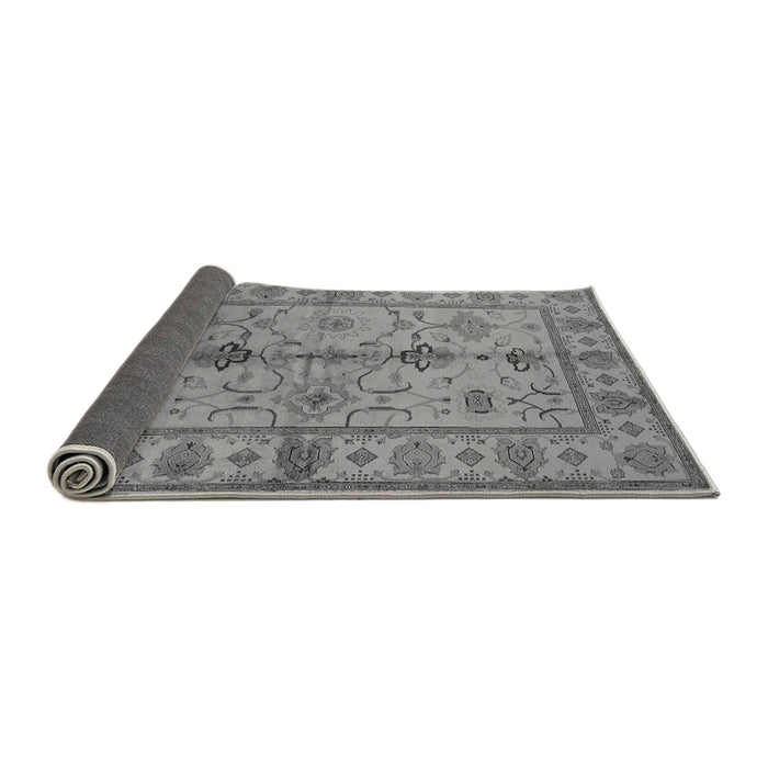 Sideview of Oriental Gray Traditional Rug, urb895gry
