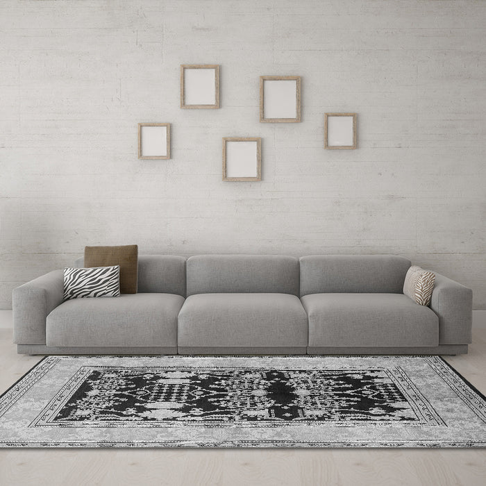 Machine Washable Oriental Gray Industrial Rug in a Living Room,, wshurb897gry