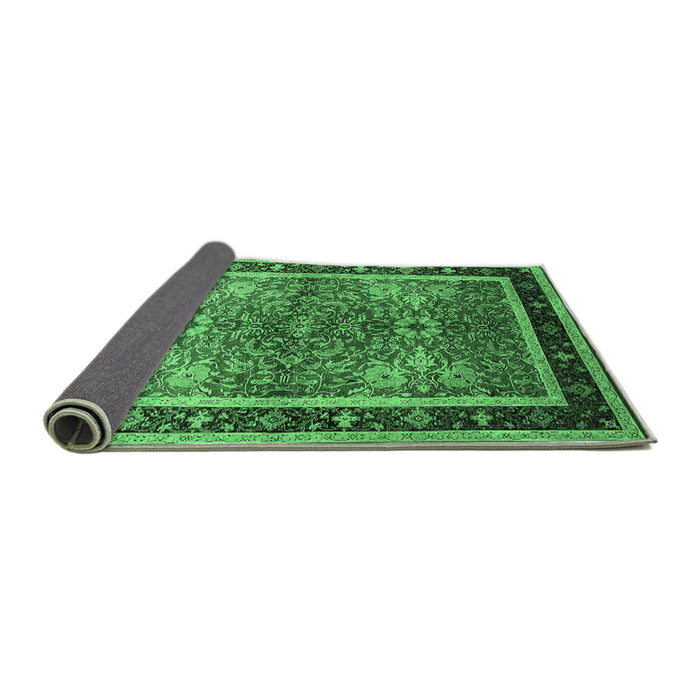 Sideview of Oriental Emerald Green Traditional Rug, urb899emgrn