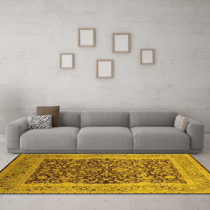 Machine Washable Oriental Yellow Industrial Rug in a Living Room, wshurb903yw