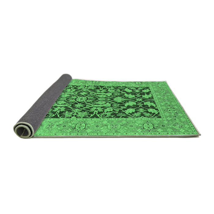 Sideview of Oriental Emerald Green Traditional Rug, urb904emgrn