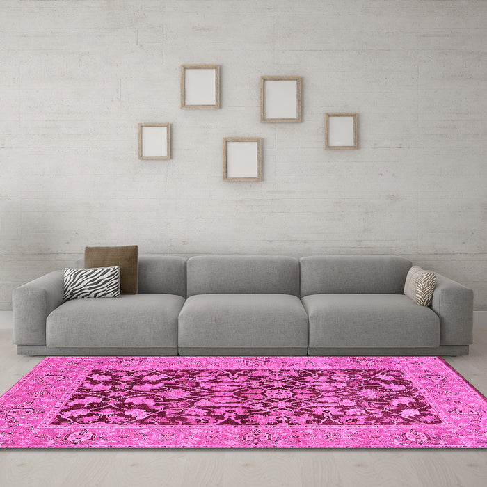 Machine Washable Oriental Pink Traditional Rug in a Living Room, wshurb904pnk