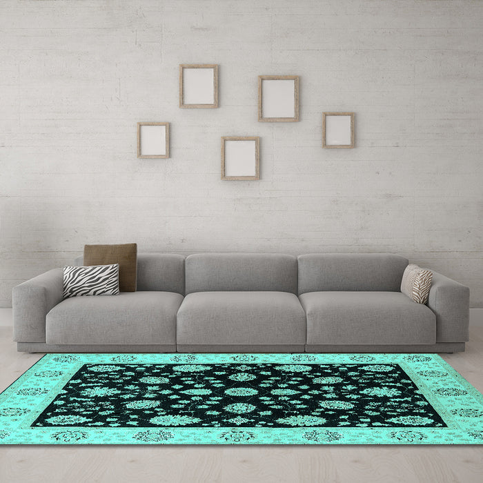 Machine Washable Oriental Turquoise Traditional Area Rugs in a Living Room,, wshurb906turq