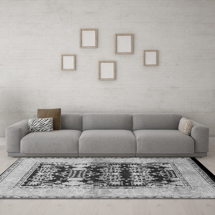 Machine Washable Oriental Gray Industrial Rug in a Living Room,, wshurb907gry