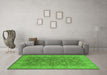 Machine Washable Oriental Green Traditional Area Rugs in a Living Room,, wshurb913grn