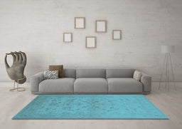 Machine Washable Oriental Light Blue Traditional Rug in a Living Room, wshurb916lblu