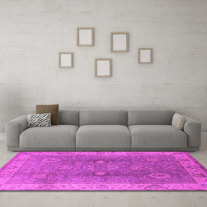 Machine Washable Oriental Pink Traditional Rug in a Living Room, wshurb918pnk
