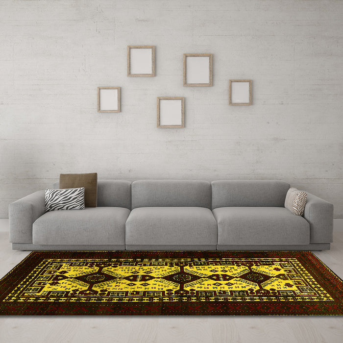 Machine Washable Oriental Yellow Industrial Rug in a Living Room, wshurb925yw