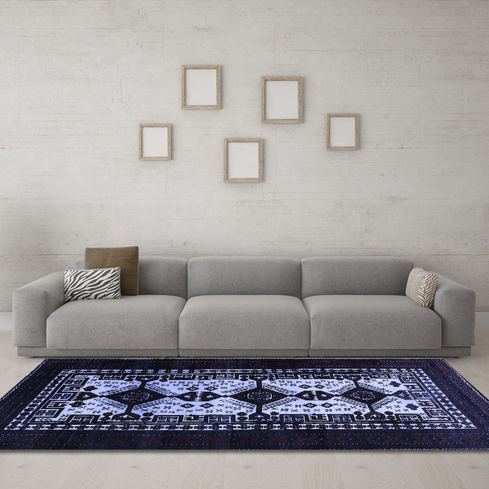 Machine Washable Oriental Blue Industrial Rug in a Living Room, wshurb925blu