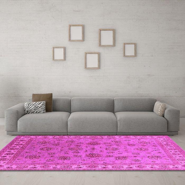 Machine Washable Oriental Pink Industrial Rug in a Living Room, wshurb931pnk