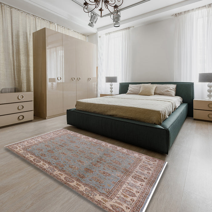 Mid-Century Modern Dark Almond Brown Oriental Rug in a Bedroom, urb934