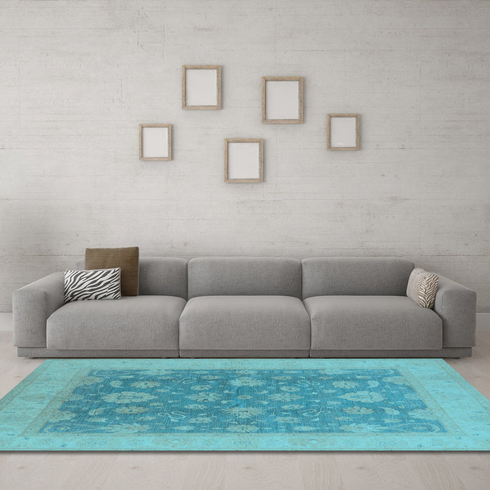 Machine Washable Oriental Light Blue Industrial Rug in a Living Room, wshurb936lblu