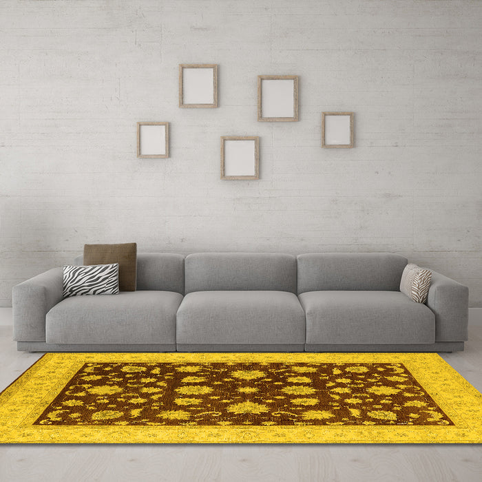 Machine Washable Oriental Yellow Industrial Rug in a Living Room, wshurb941yw