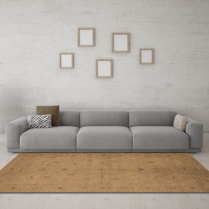 Machine Washable Oriental Brown Industrial Rug in a Living Room,, wshurb945brn