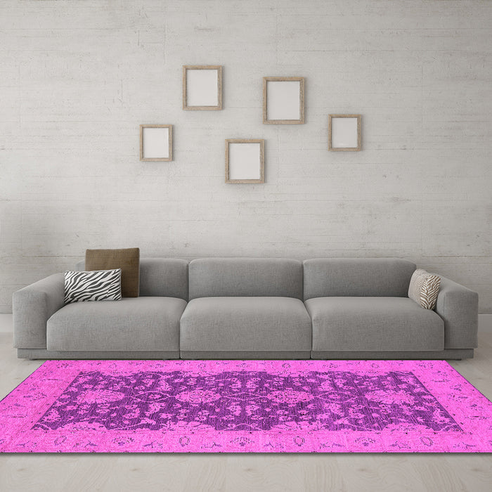 Machine Washable Oriental Pink Industrial Rug in a Living Room, wshurb949pnk
