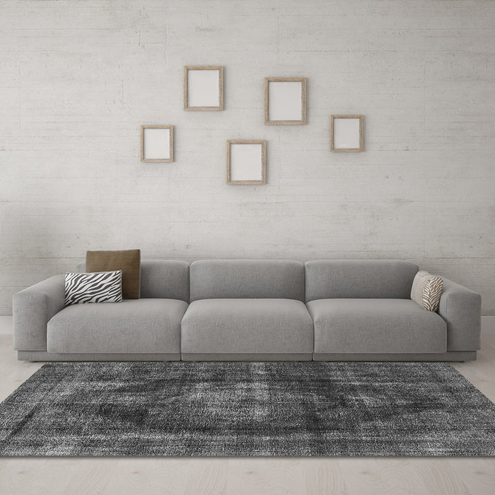 Machine Washable Oriental Gray Industrial Rug in a Living Room,, wshurb955gry