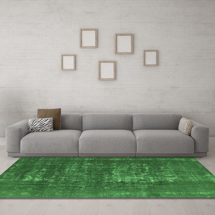 Machine Washable Oriental Emerald Green Industrial Area Rugs in a Living Room,, wshurb961emgrn