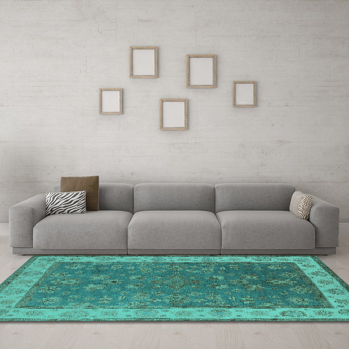 Machine Washable Oriental Turquoise Traditional Area Rugs in a Living Room,, wshurb963turq