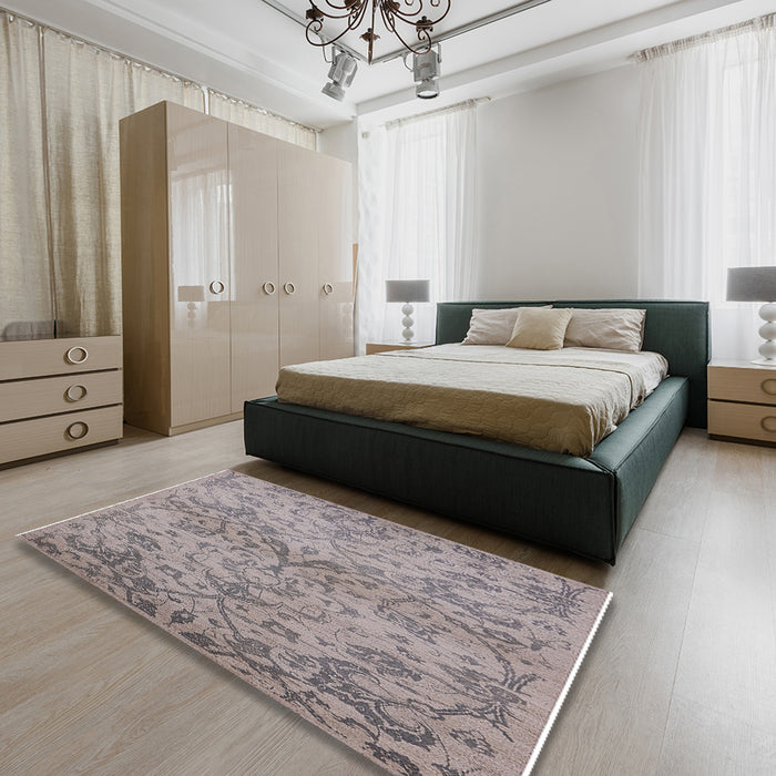 Mid-Century Modern Silver Pink Oriental Rug in a Bedroom, urb964