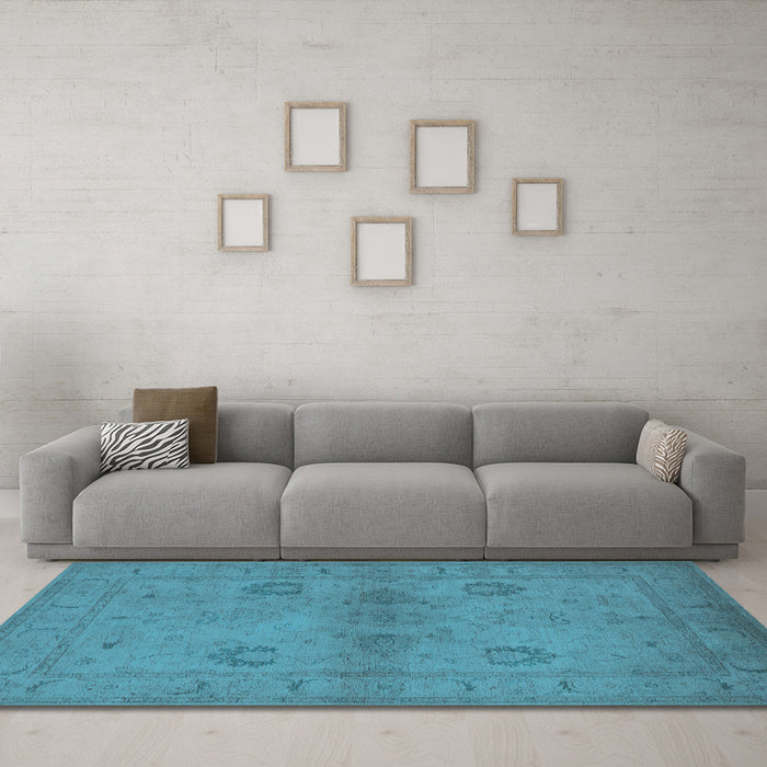 Machine Washable Oriental Light Blue Industrial Rug in a Living Room, wshurb965lblu