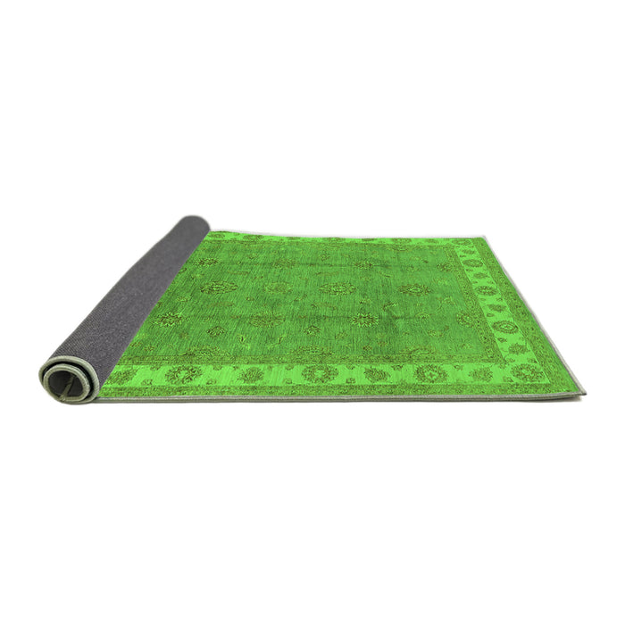 Sideview of Oriental Green Traditional Rug, urb981grn