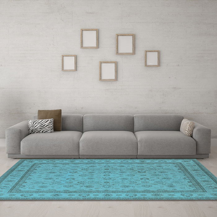 Machine Washable Oriental Light Blue Traditional Rug in a Living Room, wshurb991lblu