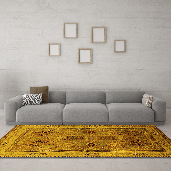 Machine Washable Oriental Yellow Traditional Rug in a Living Room, wshurb992yw