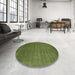 Round Contemporary Seaweed Green Modern Rug in a Office, con101