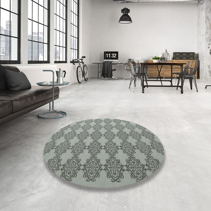 Round Machine Washable Contemporary Dark Gray Rug in a Office, wshcon1056
