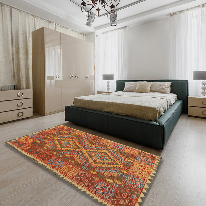 Contemporary Red Oriental Rug in a Bedroom, con1101